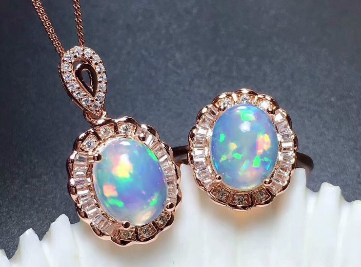 Opal Crystal Schliff,wertvoll, Eigenschaften