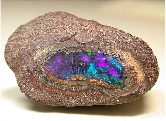Äthiopischer Opal: Geschichte, Symbolik, Bedeutung