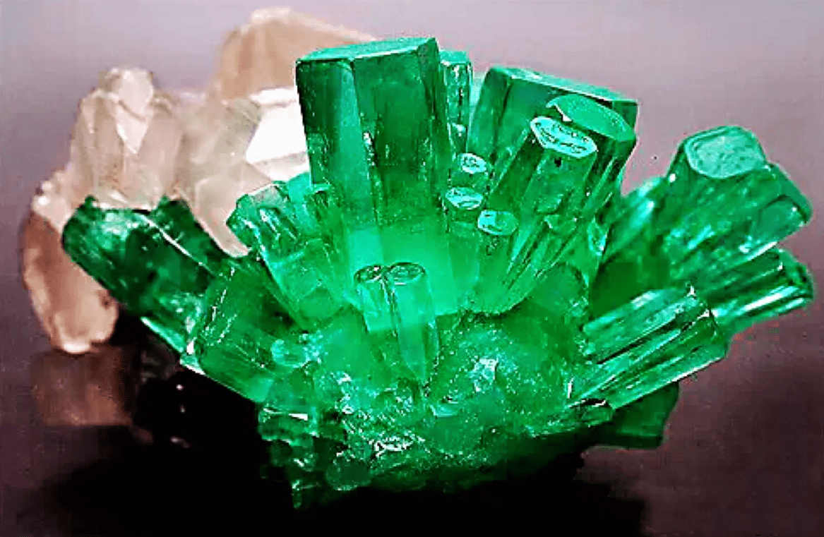 Lernen Sie Emerald Kennen