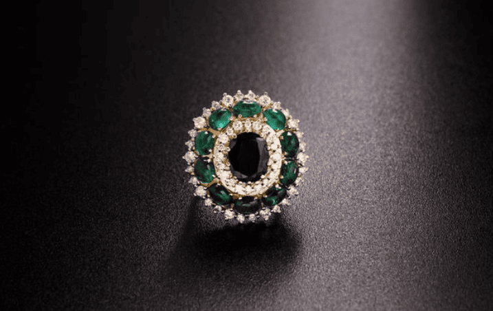 Schwarzer Diamant Verlobungsring
